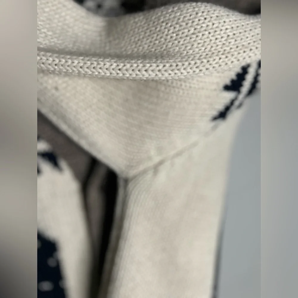 Knit cardigan - Picture 8 of 13